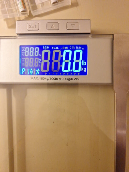 Vonhaus Digital Body Fat Scale 07/322 Designer Habitat Ltd FOR PARTS!NOT WORKING