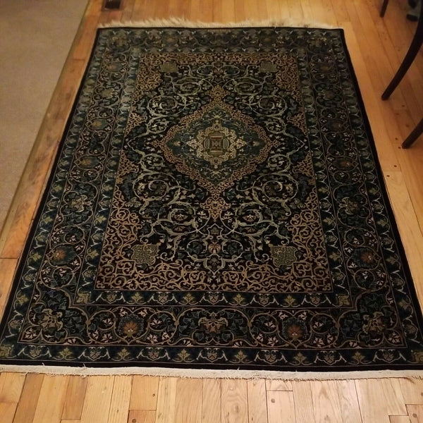 Vintage Signed Handknotted Original Oriental Rug 100% Wool