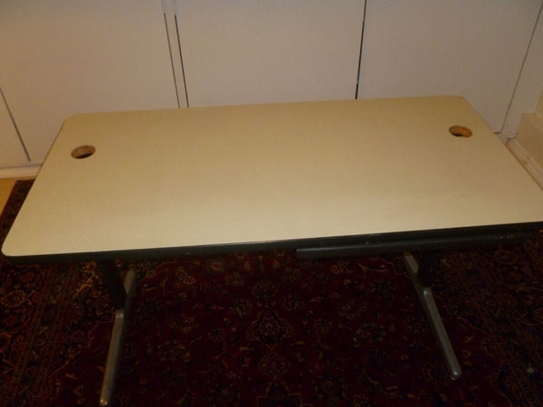 Herman Miller Desk, Good Condition, Perfect for a Piano Keyboard