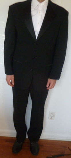 Bill Blass Today's Man Tuxedo Size 40 Pant Size 32/30 Made in USA 100% Wool - Diamonds Sapphires Rubies Emeralds
