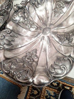 Vintage Pair Of Silver Plated Fruit Dishs With Handles Perfect Condition