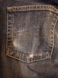 Levi Strauss & Co Gold Signature Jeans 32W x 30L BACK POCKETS DAMAGED BY PHONE