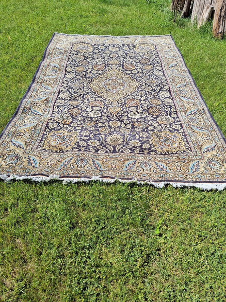 Vintage Hand Knotted All Wool Oriental Rug Carpet 6' 8" x 10' 1"