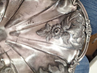 Vintage Pair Of Silver Plated Fruit Dishs With Handles Perfect Condition